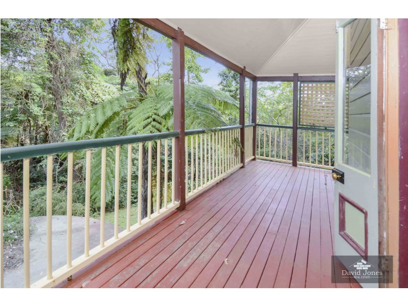 75-77 Benowa Street, Tamborine Mountain QLD 4272