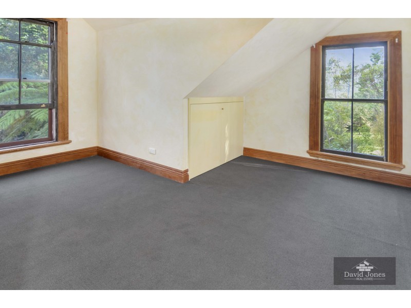 75-77 Benowa Street, Tamborine Mountain QLD 4272