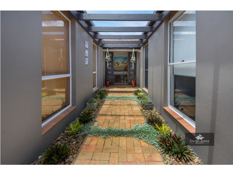 20 Ormeau Ridge Road, Ormeau Hills QLD 4208