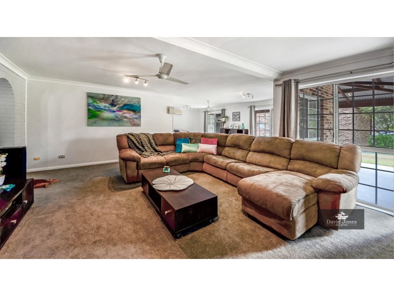 4 Philben Drive, Ormeau QLD 4208