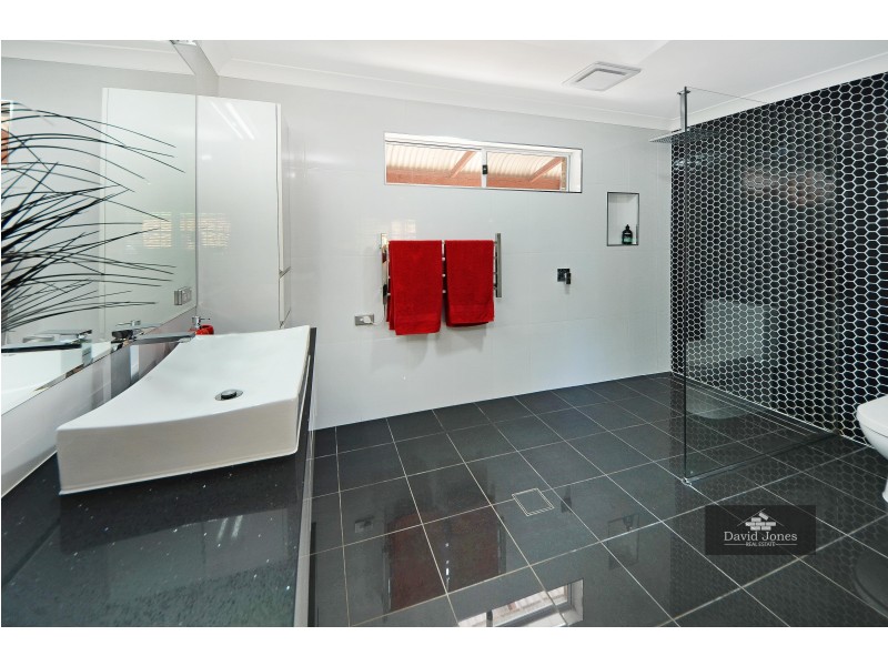 4 Philben Drive, Ormeau QLD 4208