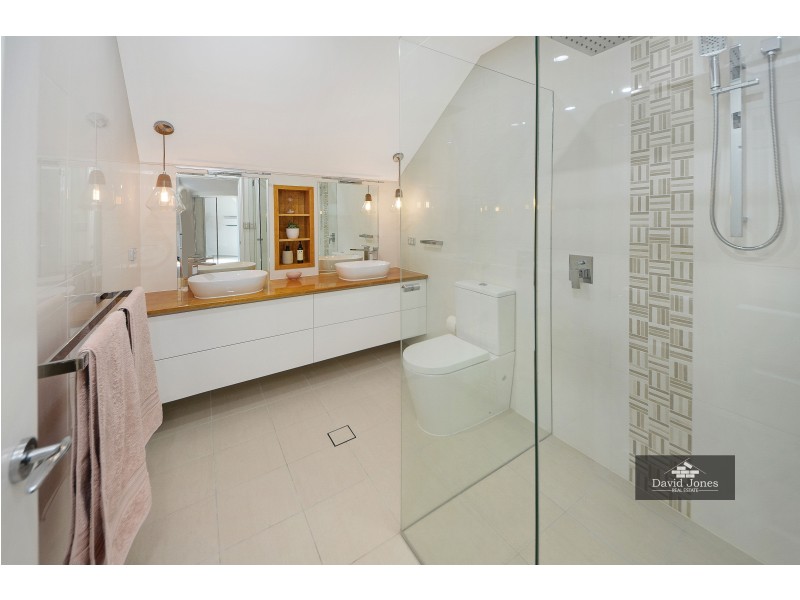 4 Philben Drive, Ormeau QLD 4208