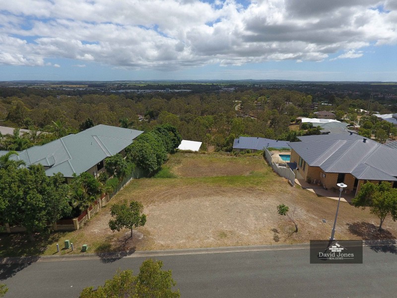 8 Islandview Terrace, Ormeau Hills QLD 4208