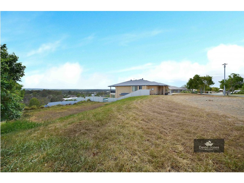 8 Islandview Terrace, Ormeau Hills QLD 4208