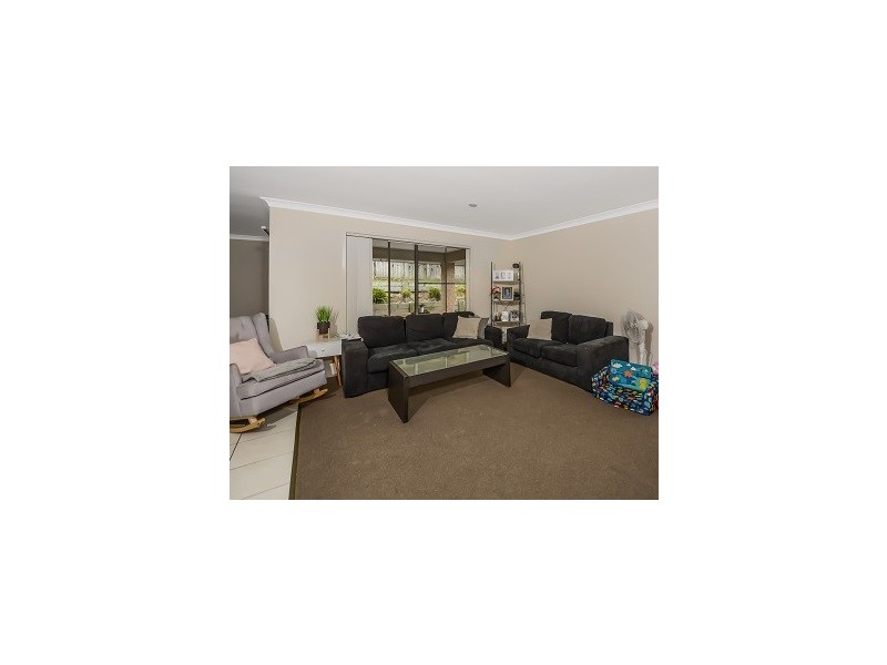 25 Custodian Crescent, Ormeau QLD 4208