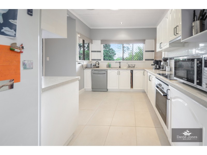 50 Bateke Road, Tamborine Mountain QLD 4272