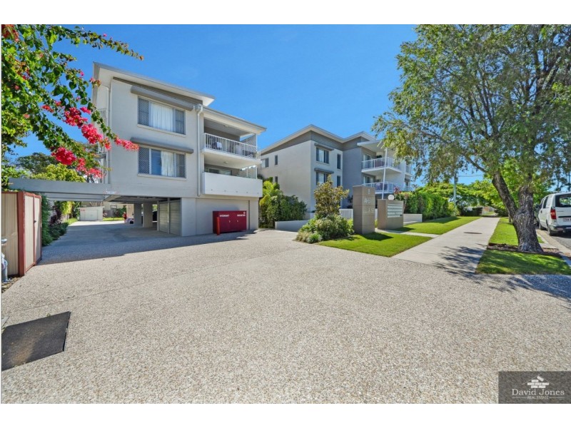 U17 8-10 Ahern Street, Labrador QLD 4215