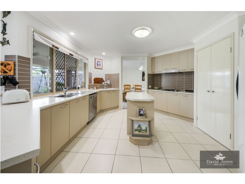 11 Kilkivan Drive, Ormeau QLD 4208