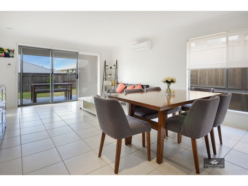 8 Arrowsmith Crescent, Gold Coast North, Ormeau Hills QLD 4208
