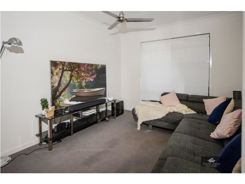 8 Arrowsmith Crescent, Gold Coast North, Ormeau Hills QLD 4208