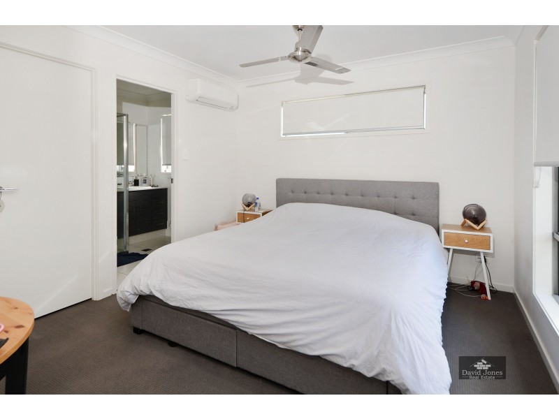 8 Arrowsmith Crescent, Gold Coast North, Ormeau Hills QLD 4208