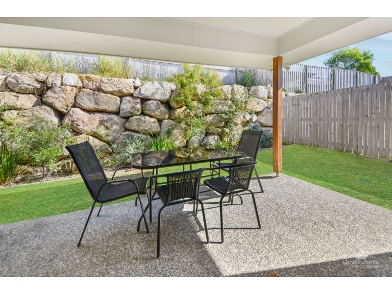 69 Voyager Tce, Pimpama QLD 4209