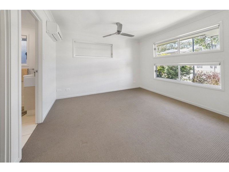 10 Morton Street, Waterford QLD 4133