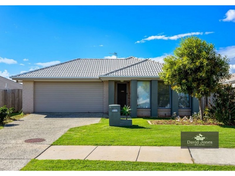 18 Charles Avenue, Pimpama QLD 4209