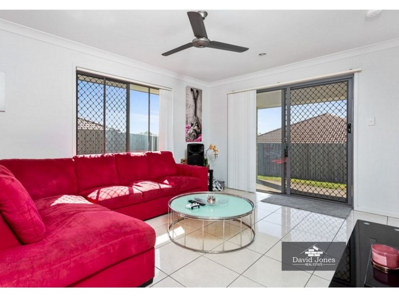 18 Charles Avenue, Pimpama QLD 4209