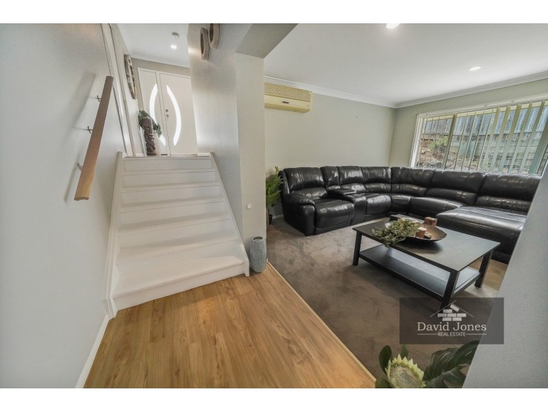 15 Paris Parade, Ormeau QLD 4208