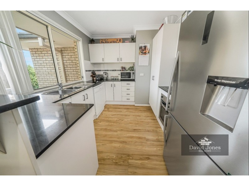 15 Paris Parade, Ormeau QLD 4208