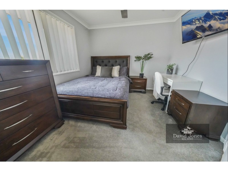 15 Paris Parade, Ormeau QLD 4208