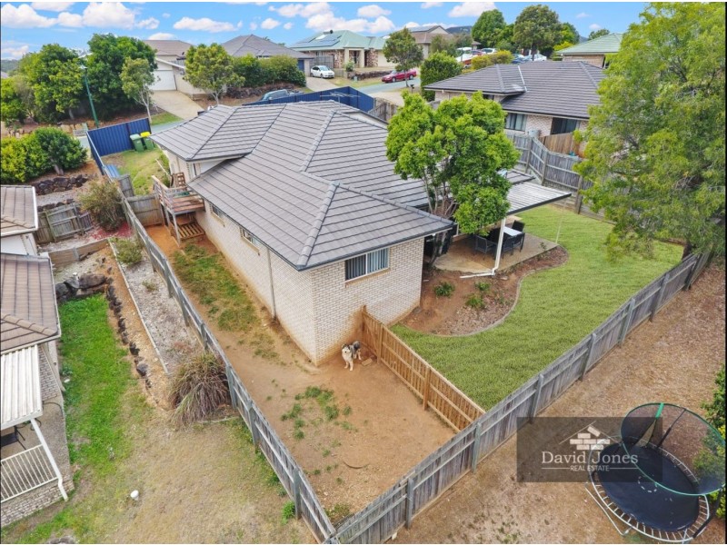 15 Paris Parade, Ormeau QLD 4208