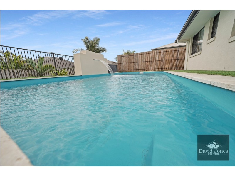 15 Hazelmere Crescent, Ormeau QLD 4208