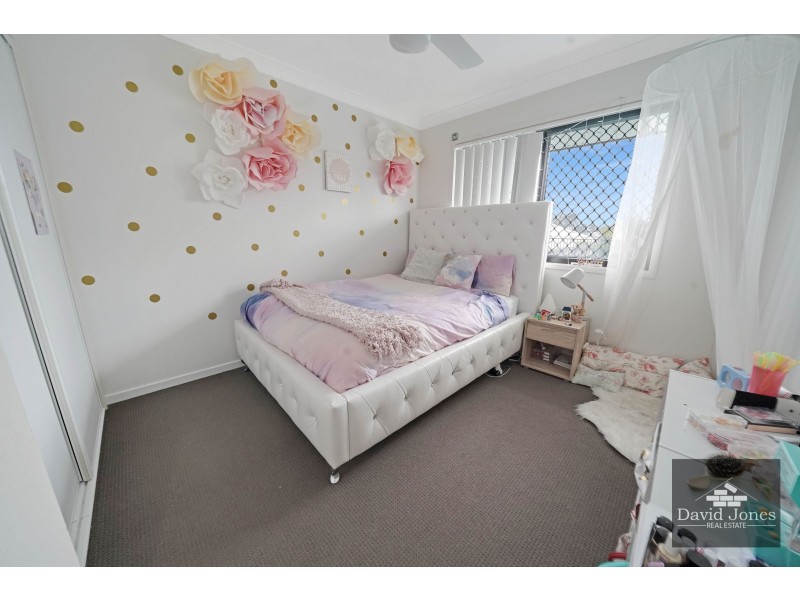 15 Hazelmere Crescent, Ormeau QLD 4208