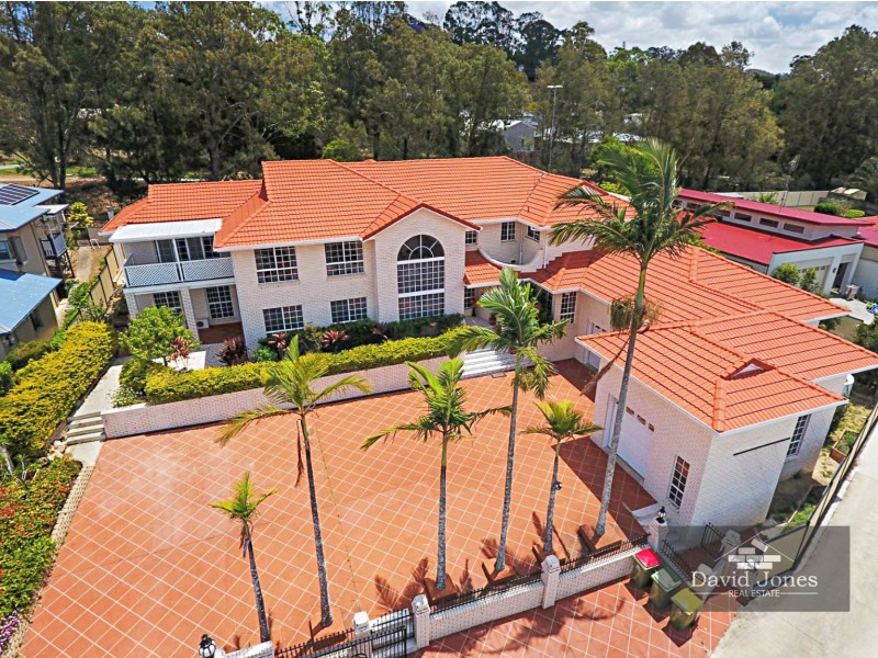 8 Lytham Court, Cornubia QLD 4130