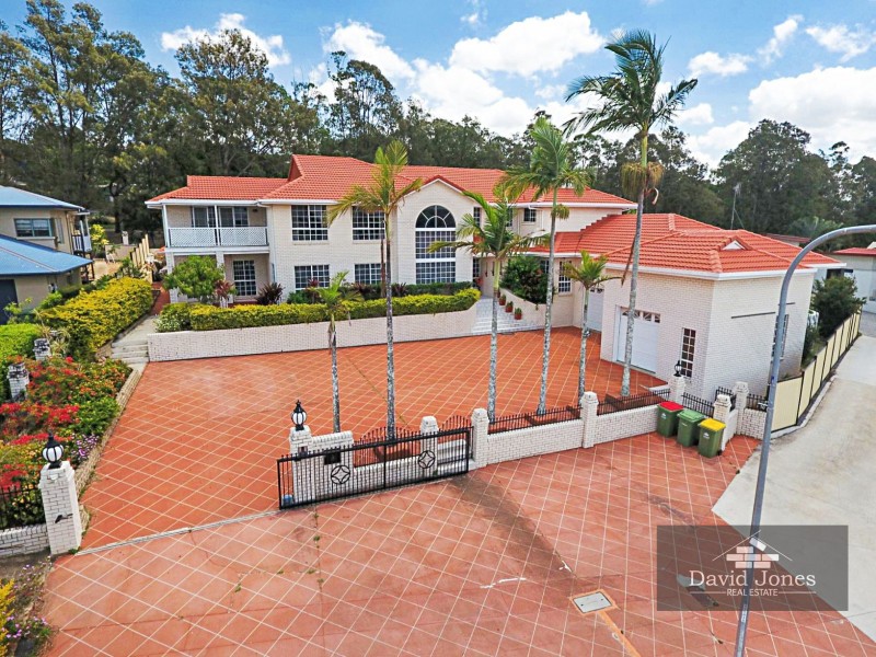 8 Lytham Court, Cornubia QLD 4130