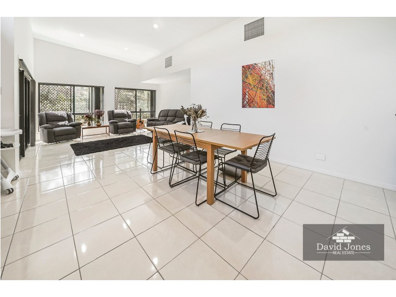 10 Lytham Court, Cornubia QLD 4130