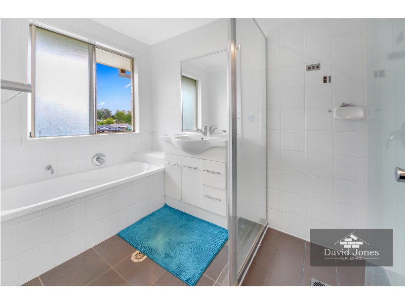 3 Bedivere Drive, Ormeau QLD 4208