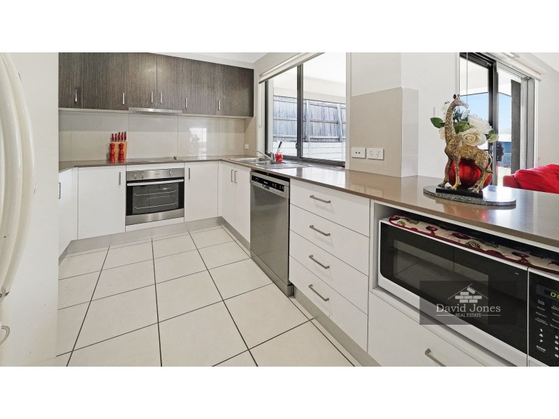 19 Nova Street, Waterford QLD 4133