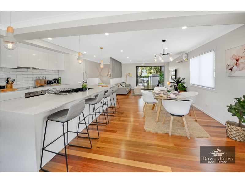 36 Luprena Street, Mansfield QLD 4122