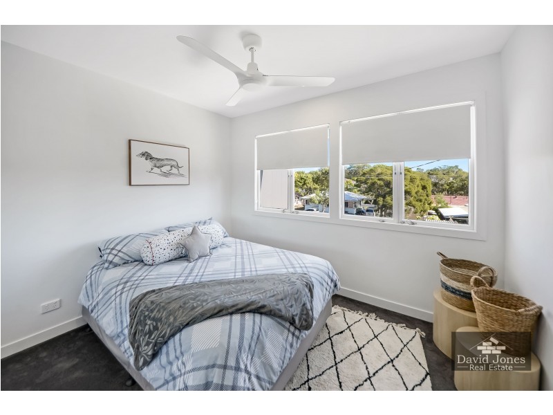 36 Luprena Street, Mansfield QLD 4122