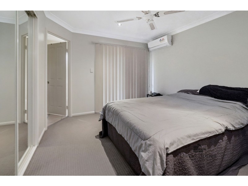 48 Hogan Place, Seventeen Mile Rocks QLD 4073