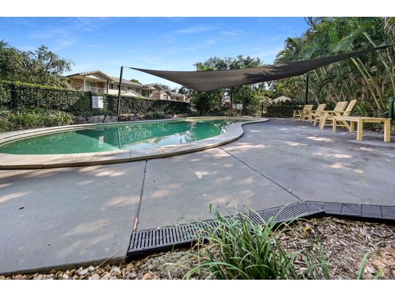 48 Hogan Place, Seventeen Mile Rocks QLD 4073