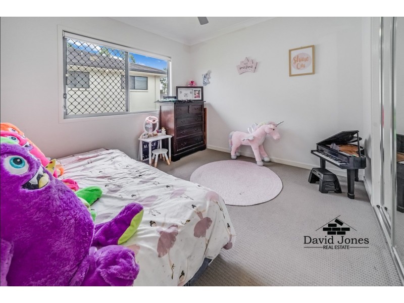 19 Joshua Place, Oxenford QLD 4210