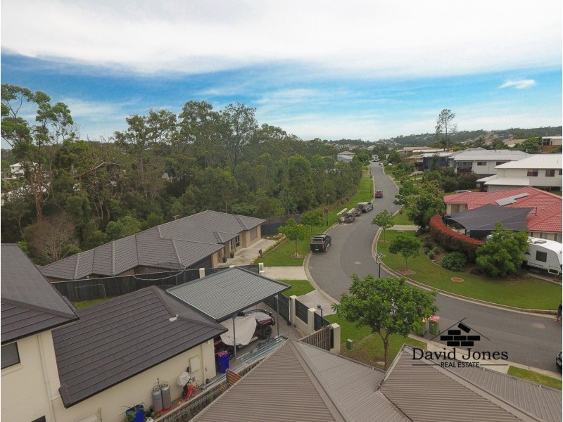 19 Joshua Place, Oxenford QLD 4210