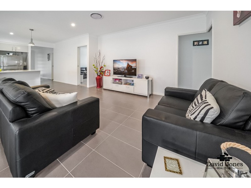 40 Splendid Drive, South Ripley QLD 4306