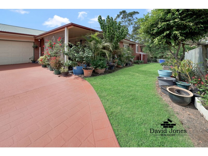 3 Cambridge Crescent, Forest Lake QLD 4078