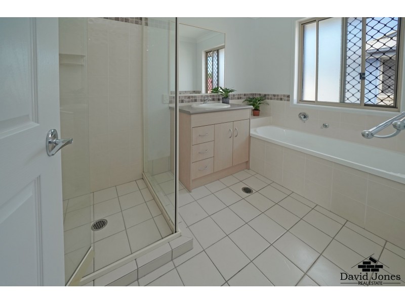 1/103  Karall Street, Ormeau QLD 4208