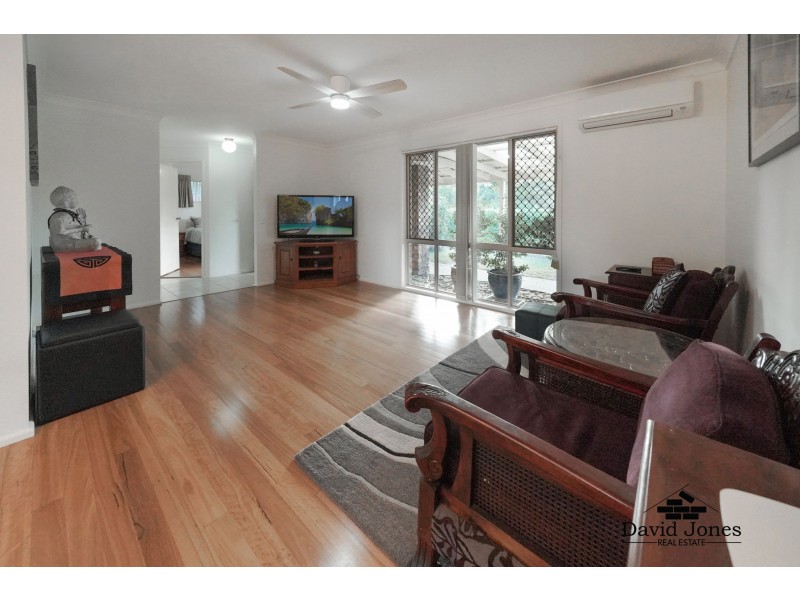 8 Zoeller Drive, Parkwood QLD 4214