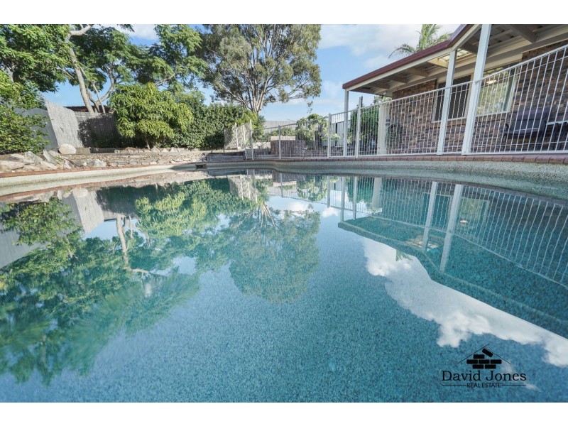 8 Zoeller Drive, Parkwood QLD 4214
