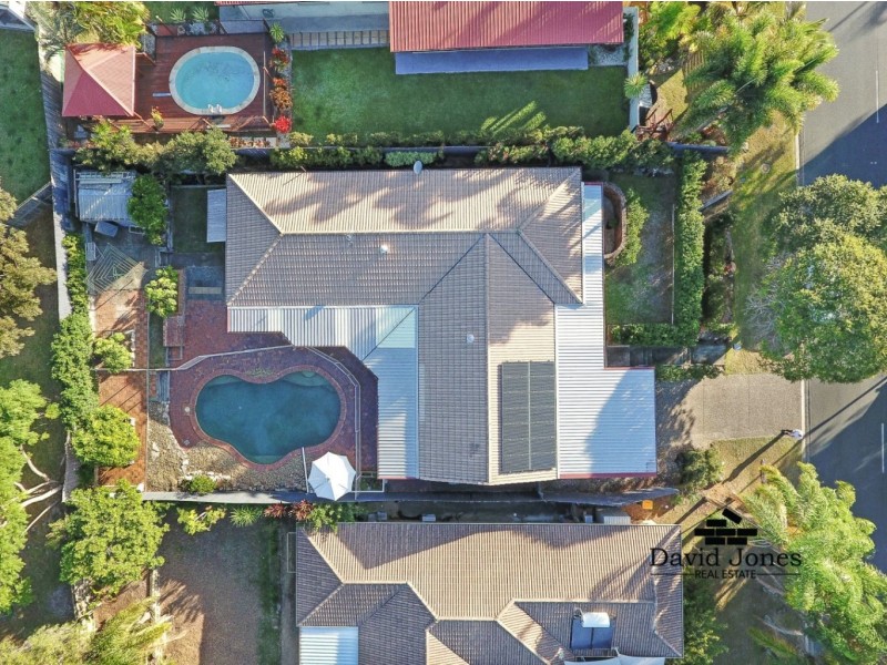 8 Zoeller Drive, Parkwood QLD 4214