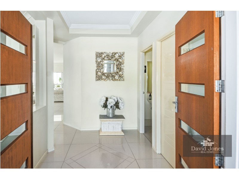 3 Islandview Terrace, Ormeau Hills QLD 4208