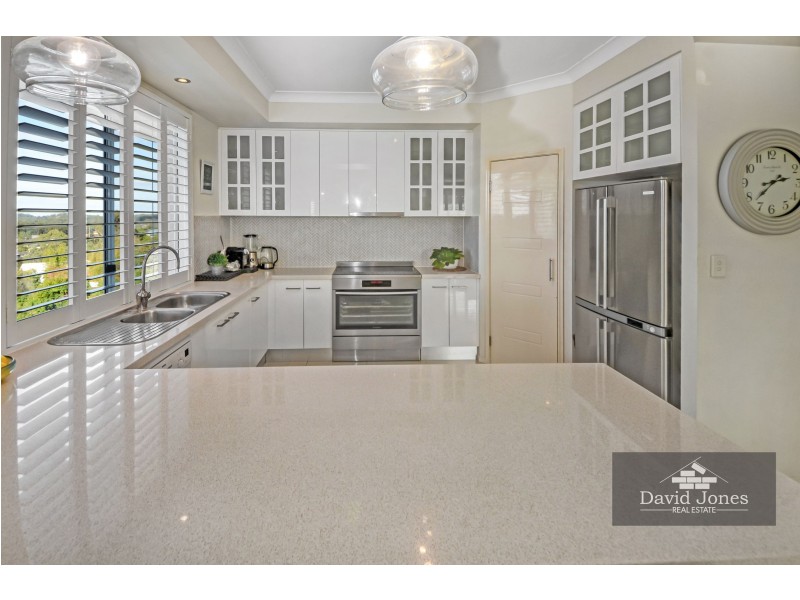 3 Islandview Terrace, Ormeau Hills QLD 4208