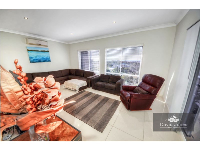 3 Islandview Terrace, Ormeau Hills QLD 4208
