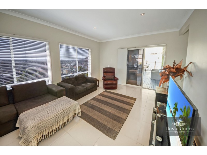 3 Islandview Terrace, Ormeau Hills QLD 4208