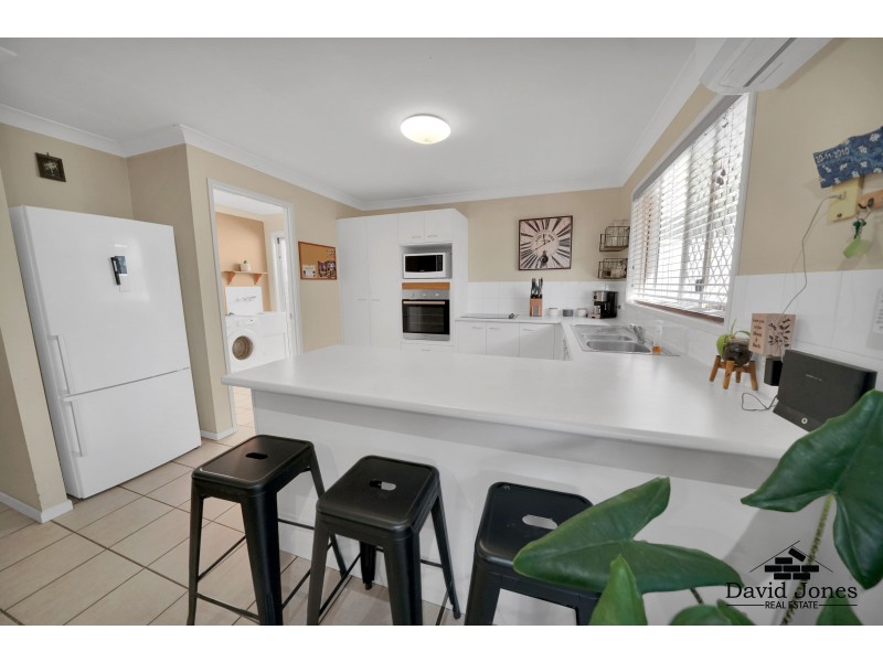 19 Macquarie Circuit, Forest Lake QLD 4078