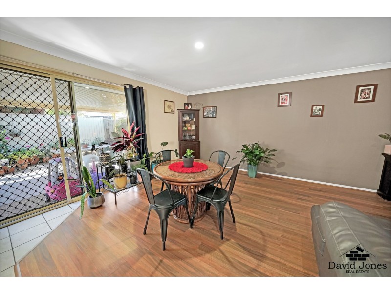 19 Macquarie Circuit, Forest Lake QLD 4078