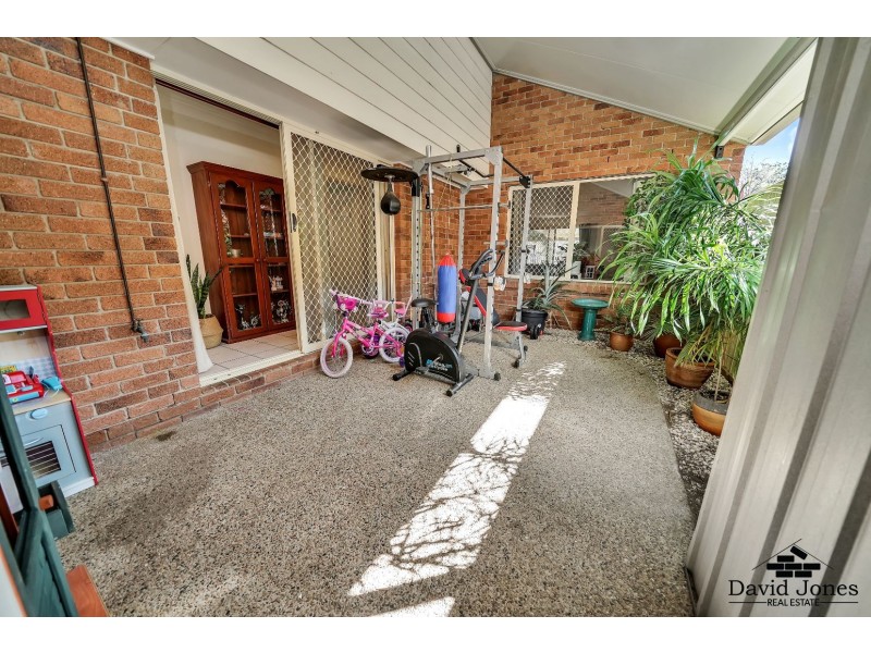 19 Macquarie Circuit, Forest Lake QLD 4078