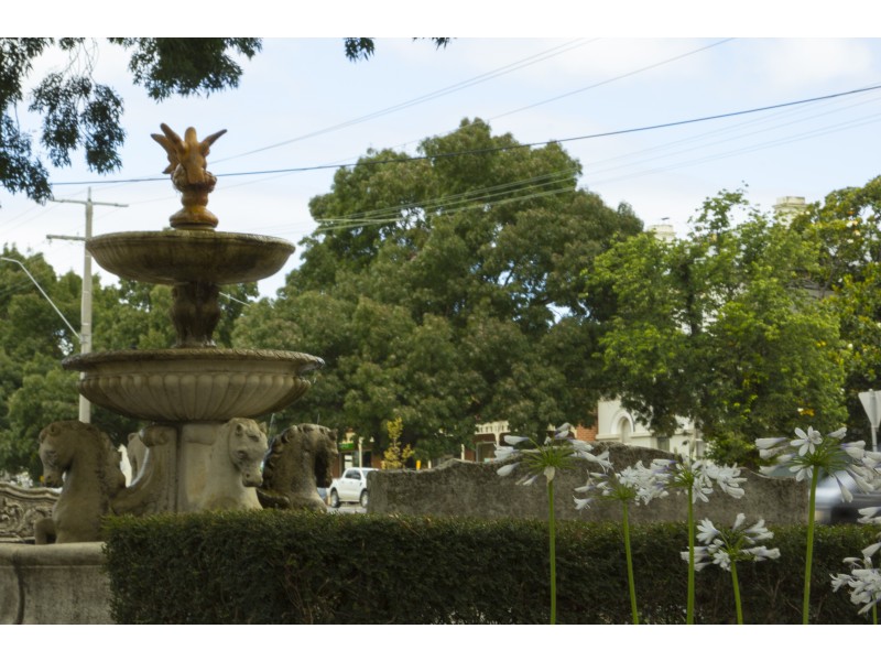 14 Lauder place, Romsey VIC 3434